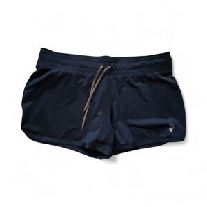Peak Performance Women's Black Athletic Shorts L